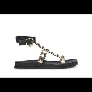 Brand new Steve Madden Sandals never worn